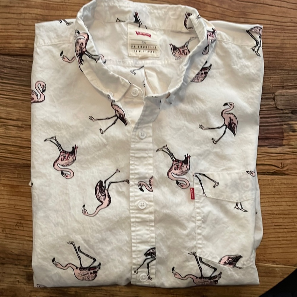 Men’s Levi’s Short Sleeve Flamingo Shirt